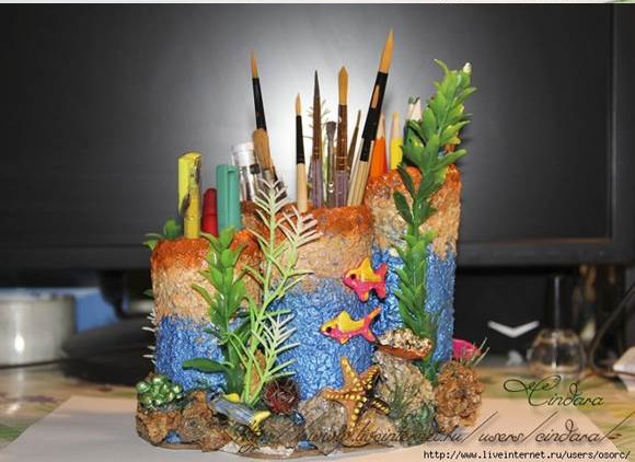 DIY-Coral-Reef-Pencil-Holder-from-Toilet-Paper-Rolls-14