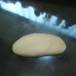 How-to-Bake-Dog-Shape-Hot-Dog-Sandwich-2