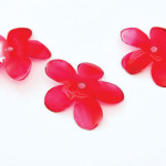 diy-pretty-keychain-to-reuse-plastic-bottles-11