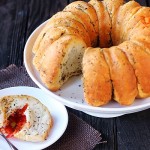 how-to-make-pizza-monkey-bread-09