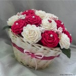 how-to-make-unique-flowers-from-crepe-paper-21