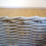 weaving-baskets-with-newspaper-wicker-31
