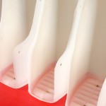 diy-book-organizer-from-recycled-plastic-bottles-08