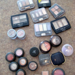 make-up-magnets-board-3