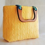 easy-and-cuddly-diy-ideas-for-recycling-old-Sweater  bag