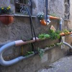 20 + Cool Vertical Garden Ideas