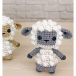 Lamb Pocket Pet Free Crochet Pattern