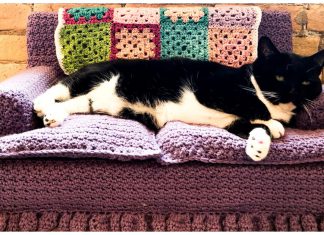 Kitty Cat Couch Free Crochet Pattern