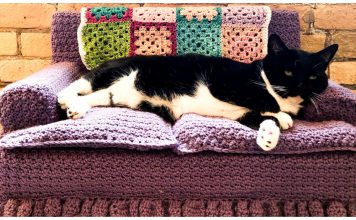 Kitty Cat Couch Free Crochet Pattern