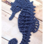 Seahorse Motif Free Crochet Pattern