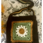 The Daisy Square Bag Free Crochet Pattern