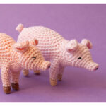 Penny the Pig Amigurumi Free Crochet Pattern and Video Tutorial