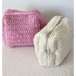 Makeup Bag Free Crochet Pattern
